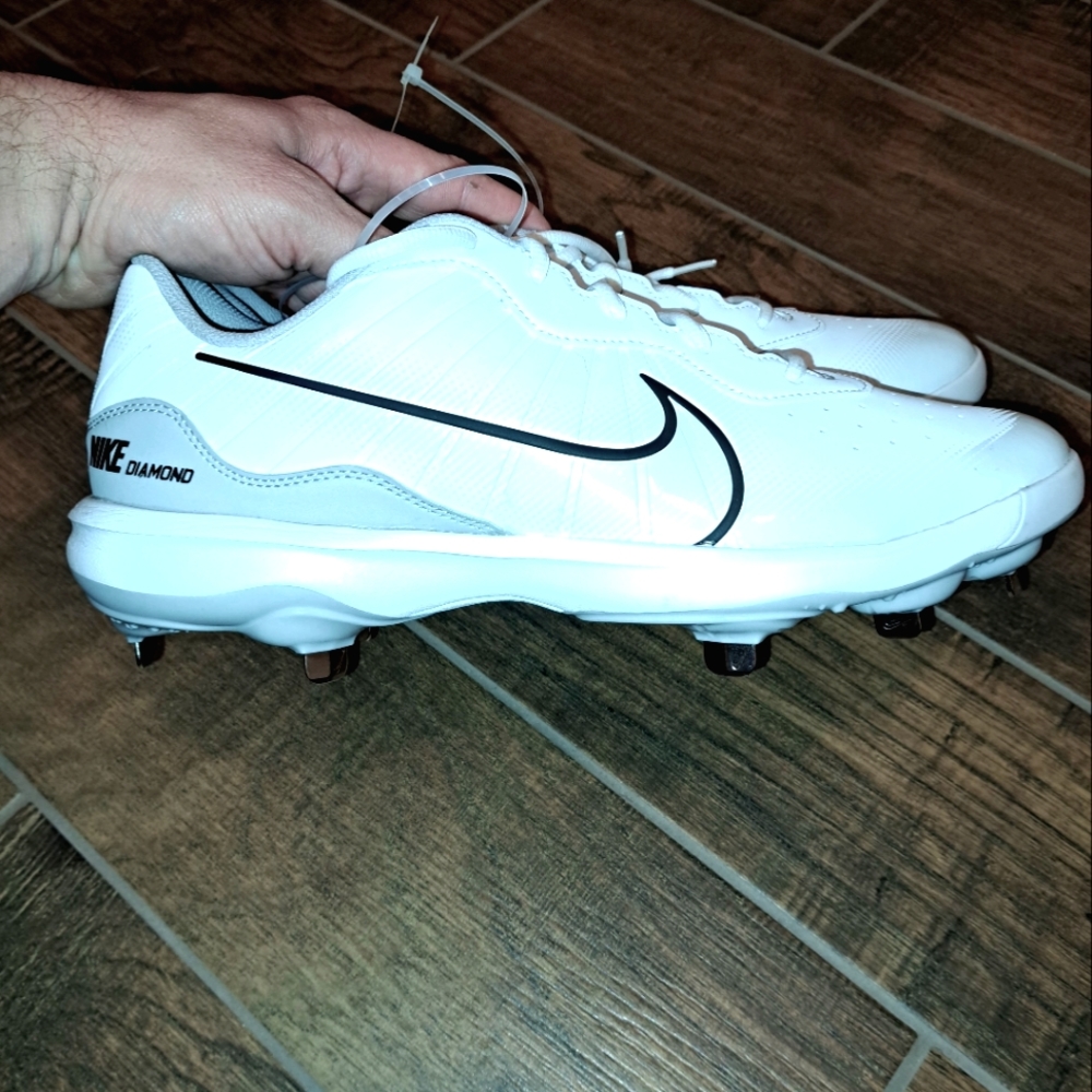 Nike Alpha haurache Varsity 4 baseball cleats size 11.5